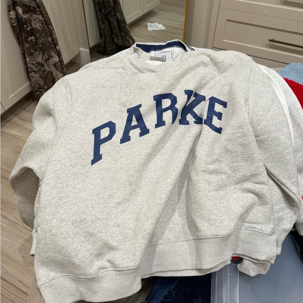 PARKE Gray Sweatshirt